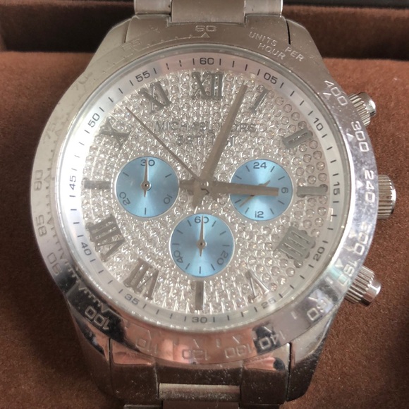 Michael Kors Silver Pave Watch - Picture 1 of 5